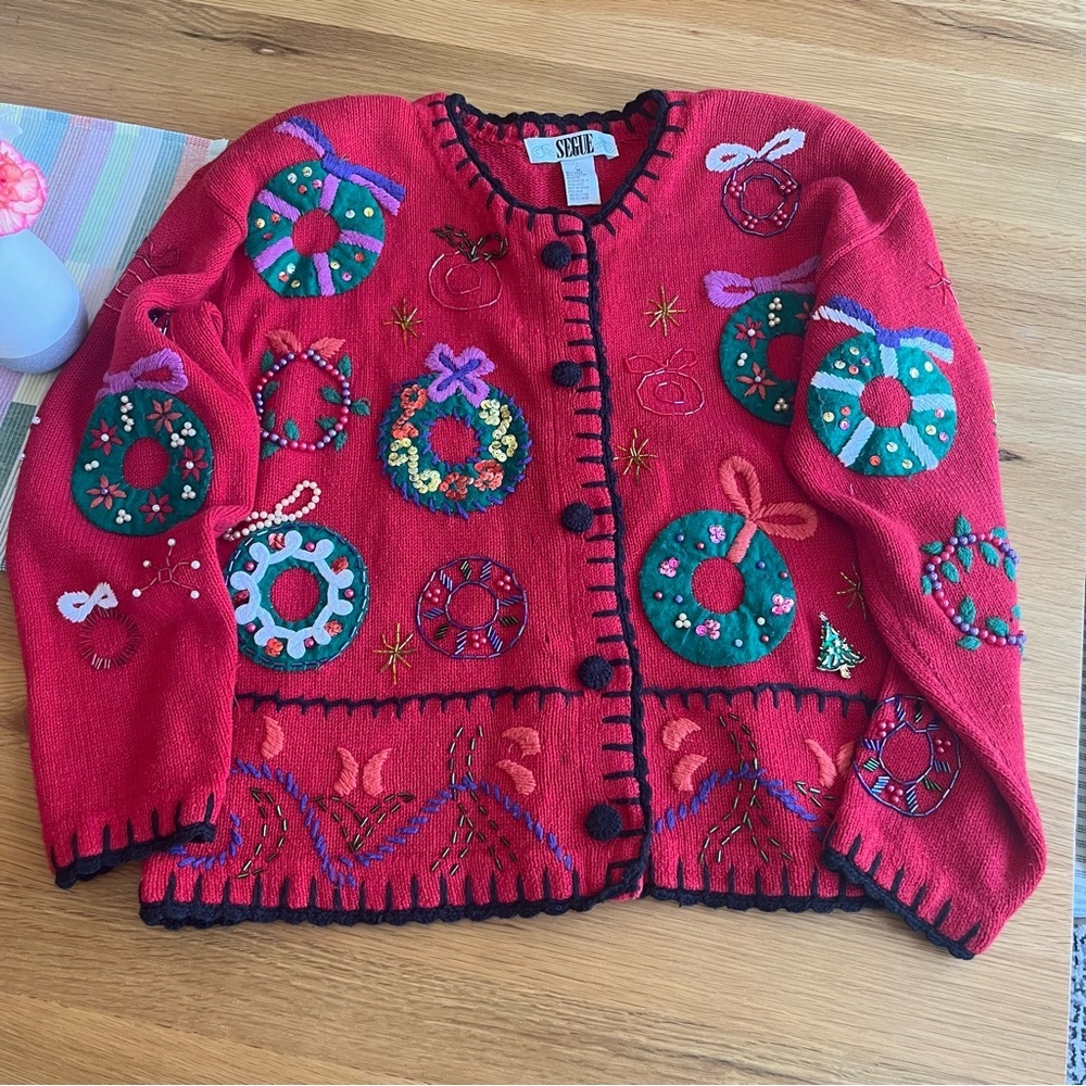 Vintage Segue Christmas Wreath Beaded Festive Red Holiday Res Cardigan
